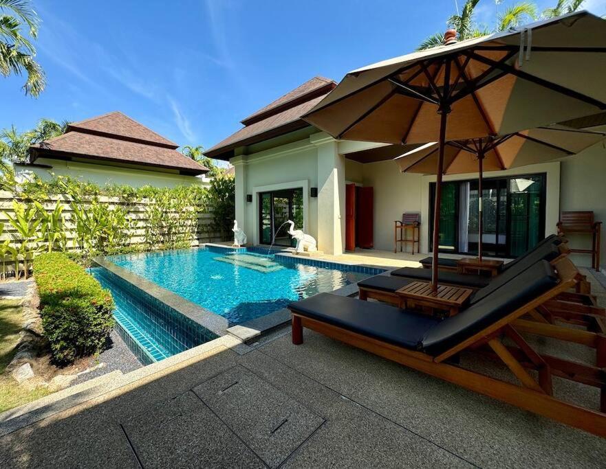 Balinese Pool Villa At Baan Bua, Nai Harn Rawai Exterior photo