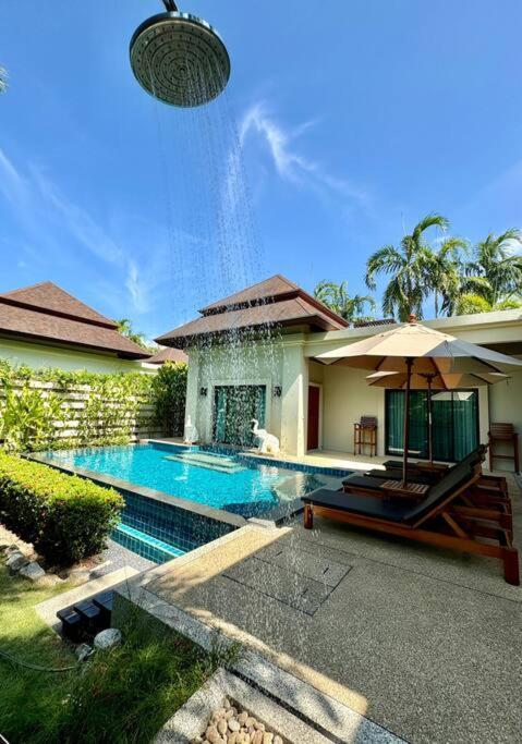 Balinese Pool Villa At Baan Bua, Nai Harn Rawai Exterior photo